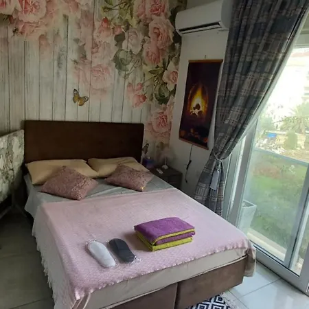 Lux ファマグスタ