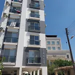 Lux * فاماغوستا