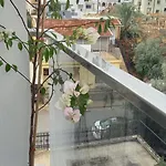 Lux فاماغوستا