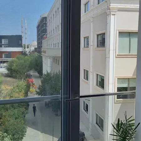 Lux * 法马古斯塔