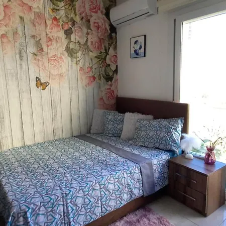 Lux * Famagusta (Northern Cyprus)