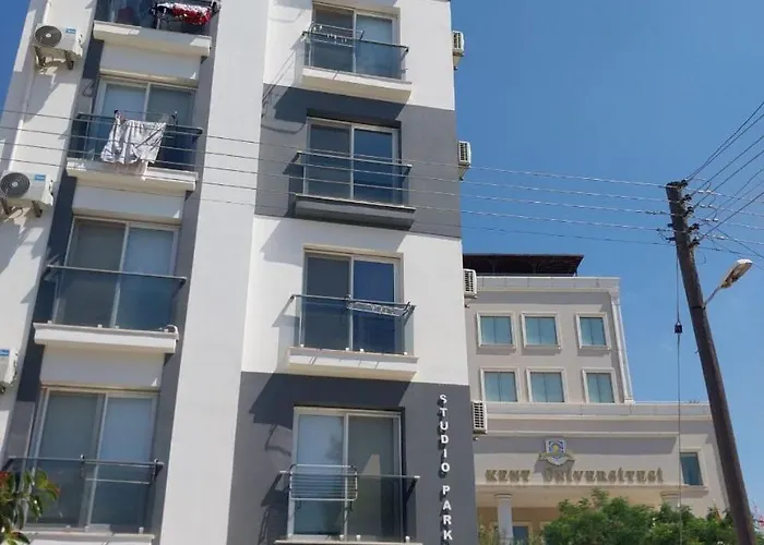 Lux * Αμμόχωστος